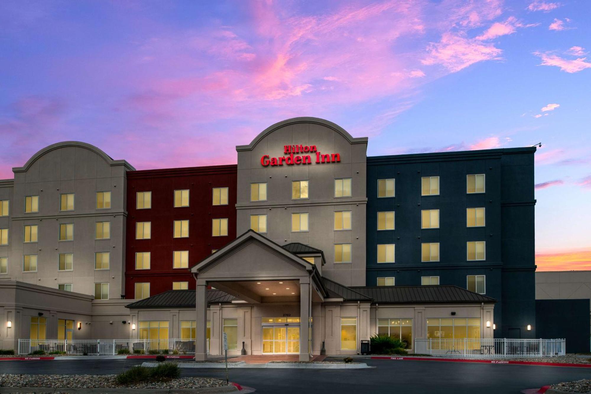 Hilton Garden Inn Omaha East/Council Bluffs Exterior photo